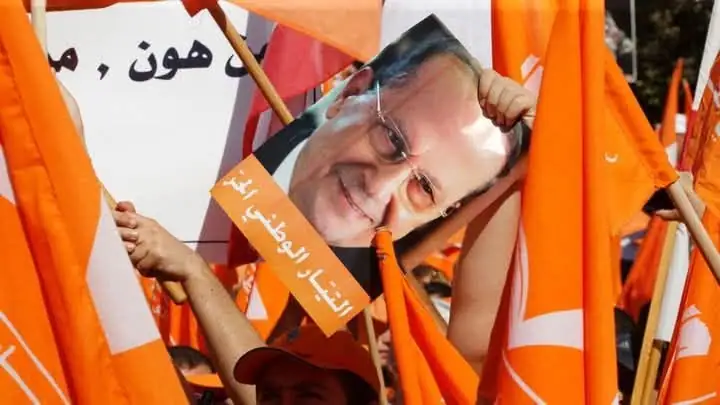 يتردد أن بعض النواب المحسوبين على التيار الوطني الحر