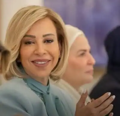 “لبنان صامد بكن وبفضلكن وبإيمانكن وسيظل صامدا لأن قلب المواطنية ينبض فيكن ولانكن انتن من حملنه على اكتافكن”