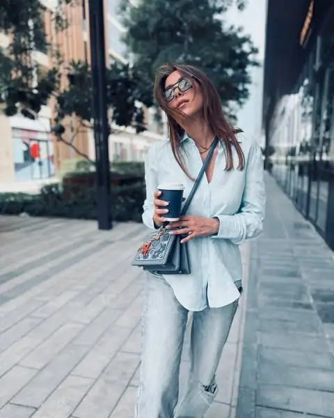 دانييلا رحمة هي ممثلة ومقدمة برامج وعارضة أزياء لبنانية-أسترالية