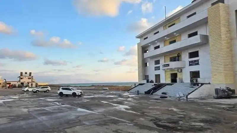 معبر العريضة يباشر العمل بشكل طبيعي بعد توقف استمر لعدة أشهر