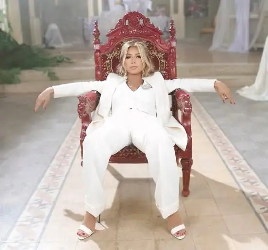 نوال الزغبي وجلسة أثارت التعليقات