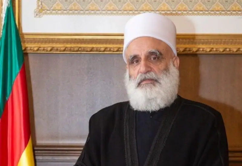 بارك شيخ العقل لطائفة الموحدين الدروز الدكتور سامي أبي المنى
