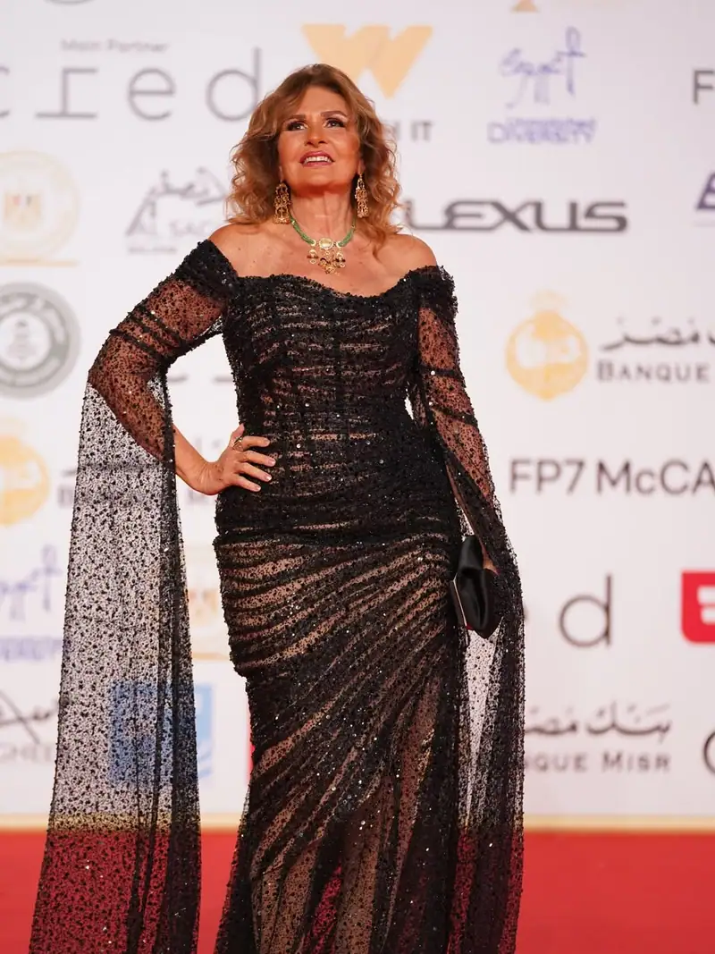 فن ومشاهير