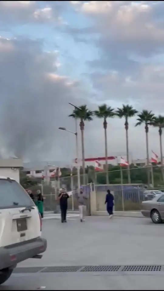 حريق كبير في معمل الهوا تشيكن بين أنفه وشكا، حيث لا إصابات حتى الساعة ومعظم العمال خارج المبنى.