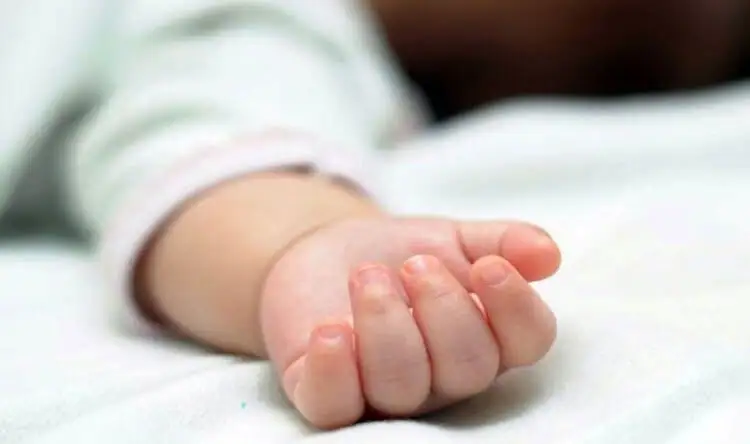 قضى طفل من آل خضر، يبلغ من العمر عامين ونصف عام