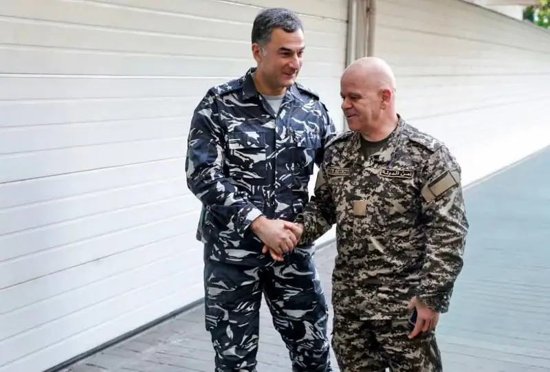 بمناسبة عيدي الميلاد ورأس السنة عٌقِد لقاءٌ في المديريّة العامّة لقوى الأمن الدّاخلي جمع قادة الأجهزة…