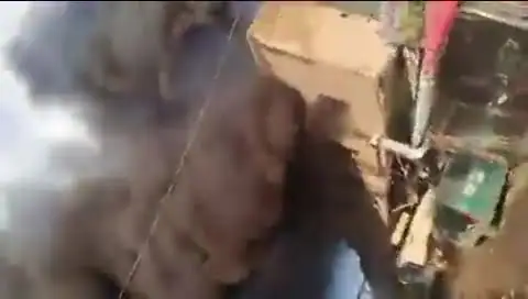 حريق كبير يندلع في المدينة الصناعية بمحلة سينيق – الغازية في صيدا