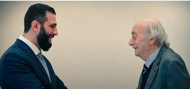 تلقّى الرئيس السابق للحزب التقدمي الاشتراكي #وليد_جنبلاط اتصالًا هاتفيًا من الرئيس السوري أحمد الشرع تناول…