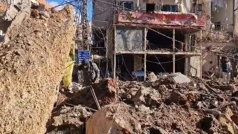 جانب من آثار الع.دوان الاسرائيلي على بلدة النبي شيت