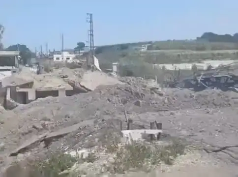 جسر القاسمية تحت النار… 5 غارات تستهدفه جنوب لبنان