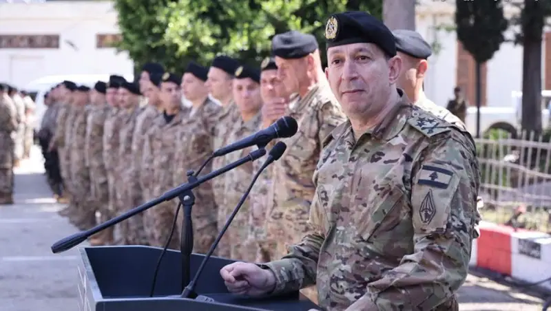 تفقَّد قائد الجيش العماد رودولف هيكل قيادة لواء المشاة الثاني عشر في القبة – طرابلس