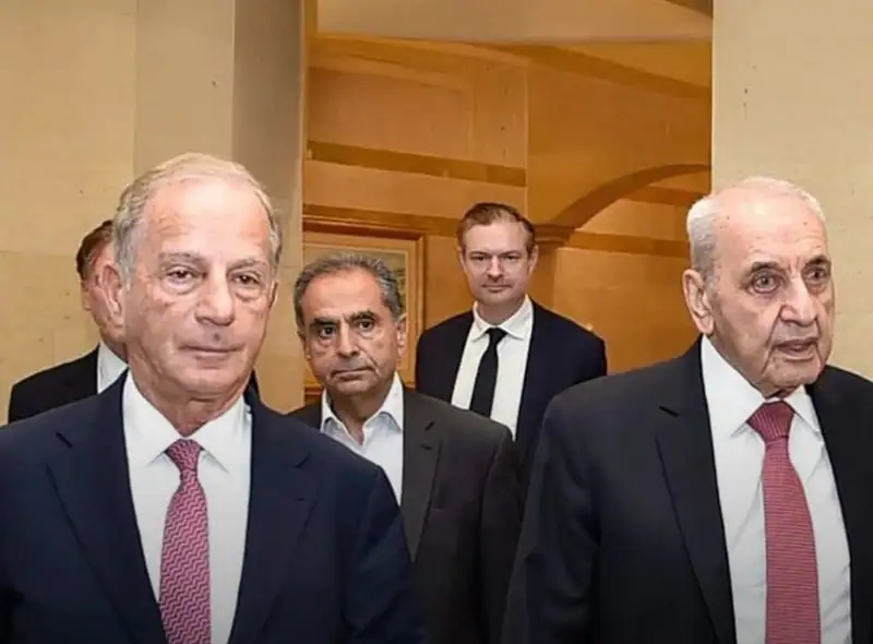 الرئيس نبيه بري يلتقي في هذه الأثناء السفير الأميركي ميشال عيسى.