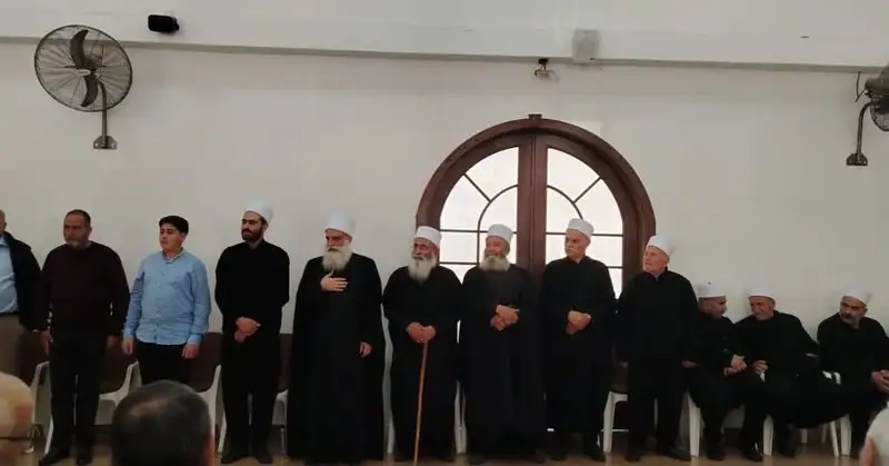 شيخ العقل في مأتم الأشقر: نعيش زمن تعاظم المؤامرات والاعتداءات والانقلاب على القيم والتراث والهوية