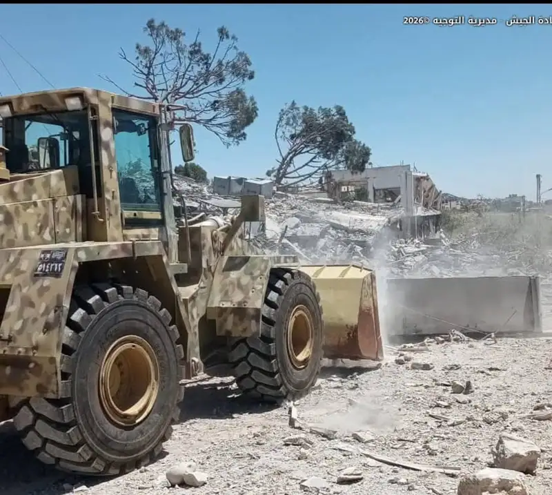 عملت وحدة من الجيش على إزالة سواتر ترابية على طريق دبّين كان قد وضعها الاحتلال الإسرائيلي مما أعاد فتح طريق…