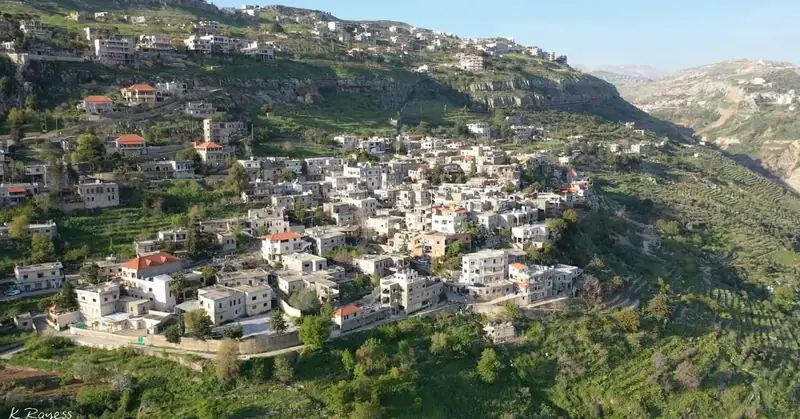 شارون... حين يهمس الجبل بأسماء أحبّته