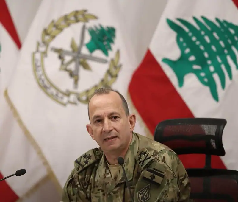 وصول قائد الجيش رودولف هيكل إلى بلدة زوطر الغربية